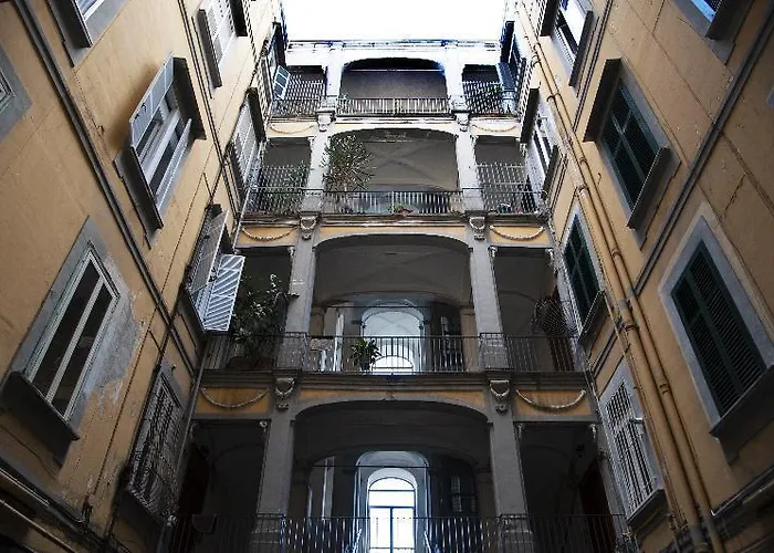 شقة Italia
