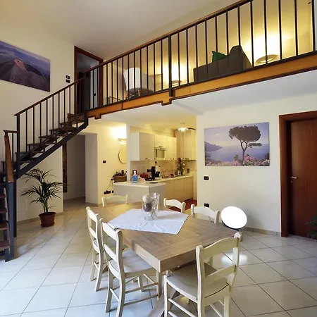 Italia Apartment *