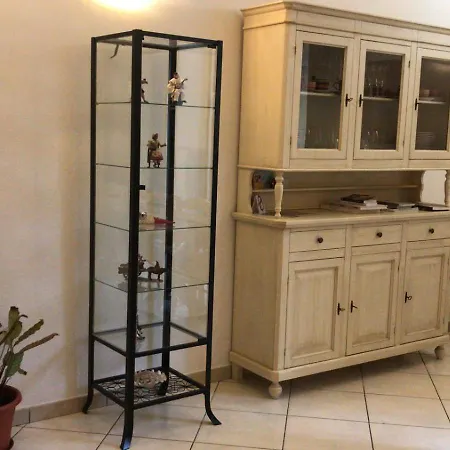 Italia Apartment *